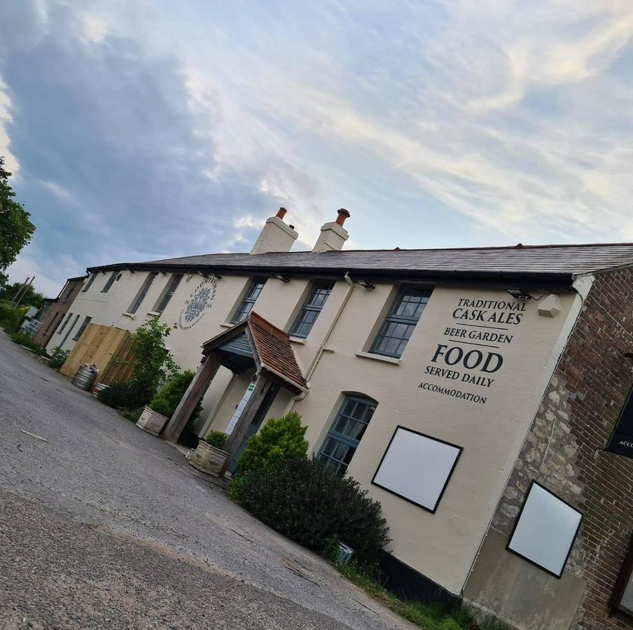 The Countryman Inn Wool Exterior photo